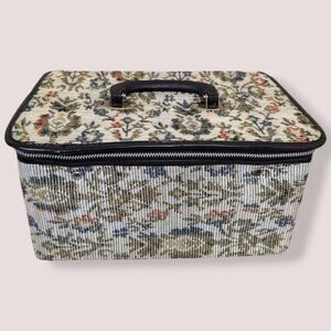 Vintage Tapestry Folding Storage Case